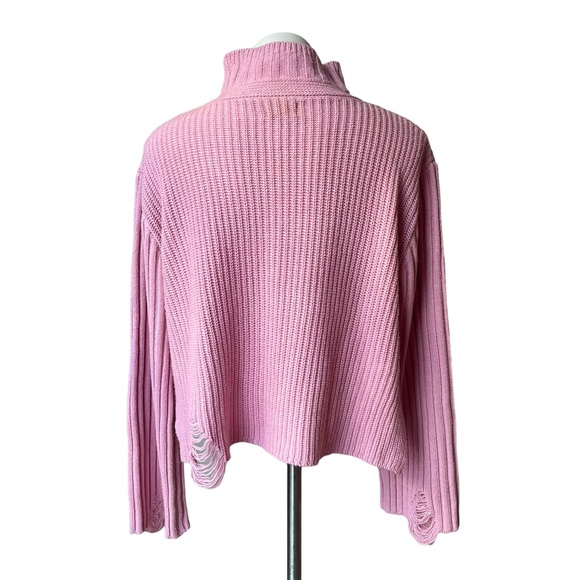 POL Chunky Mock Turtleneck Wide Sleeve Cropped Hi-Low Hem Distressed Sweater - Picture 2 of 16